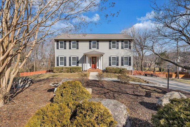 665 Stayman RD, Roanoke, VA 24019