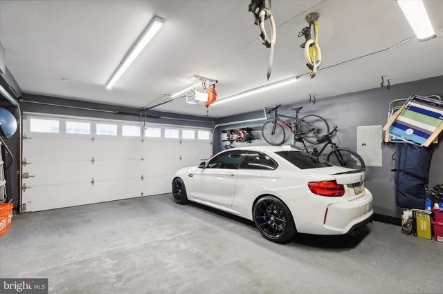 112 KINGSLEY ST, Philadelphia, PA 19127