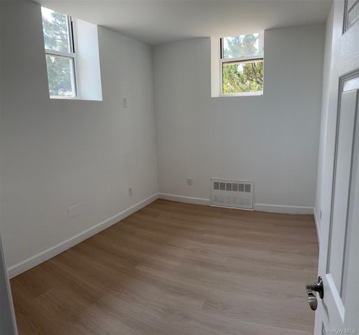 125 Beach 124th Street 1B, Rockaway Park, NY 11694