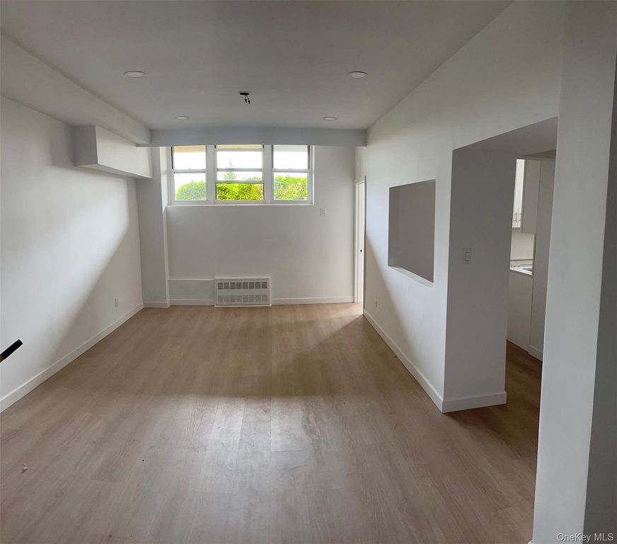 125 Beach 124th Street 1B, Rockaway Park, NY 11694