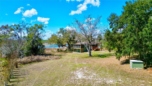 15945 VILLA CITY ROAD, Groveland, FL 34736