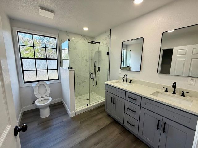 15945 VILLA CITY ROAD, Groveland, FL 34736