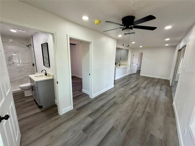 15945 VILLA CITY ROAD, Groveland, FL 34736