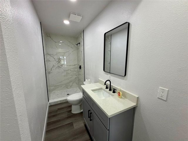 15945 VILLA CITY ROAD, Groveland, FL 34736