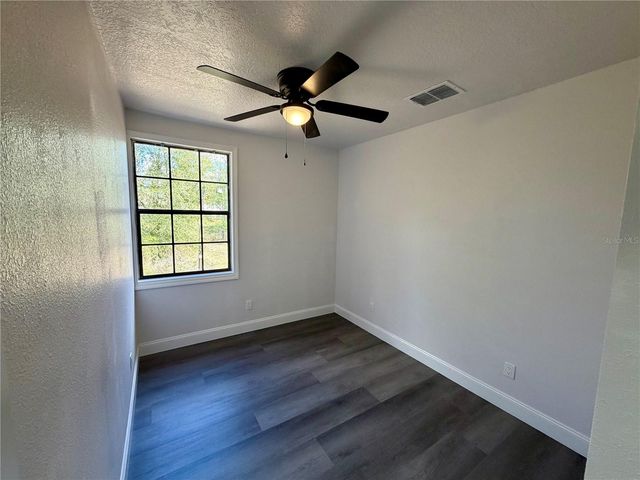 15945 VILLA CITY ROAD, Groveland, FL 34736