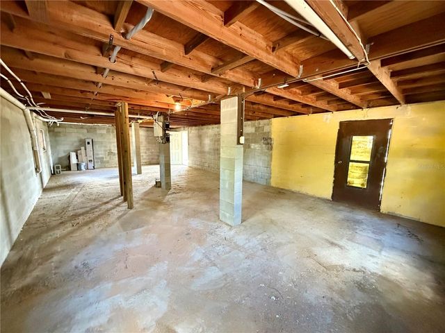 15945 VILLA CITY ROAD, Groveland, FL 34736
