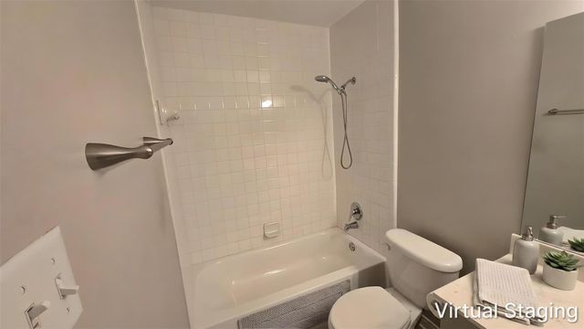 8787 Brae Acres Road 808, Houston, TX 77074