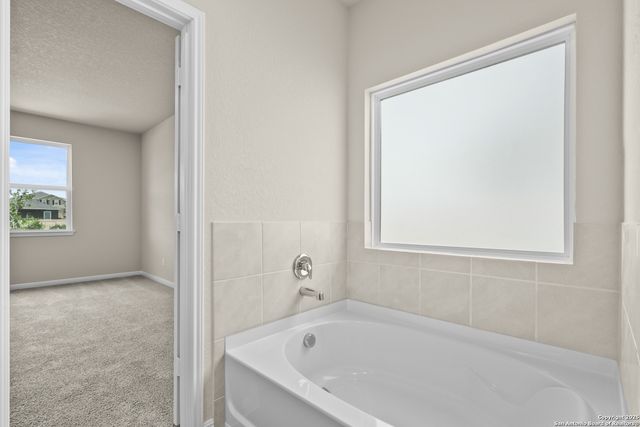 150 Hunters Camp, San Antonio, TX 78245