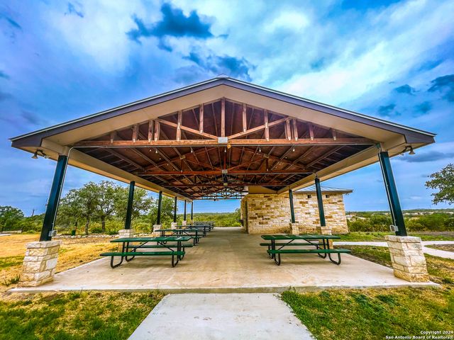 150 Hunters Camp, San Antonio, TX 78245