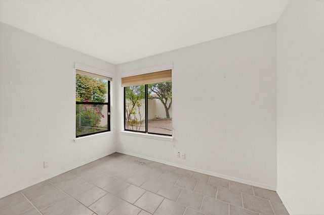 10816 Academy Ridge Road NE, Albuquerque, NM 87111
