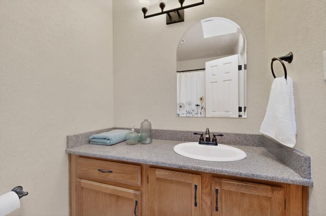 10816 Academy Ridge Road NE, Albuquerque, NM 87111