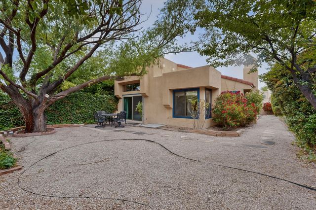 10816 Academy Ridge Road NE, Albuquerque, NM 87111