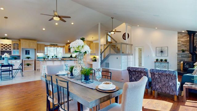 10757 Oak Hill Dr, Rough And Ready, CA 95975