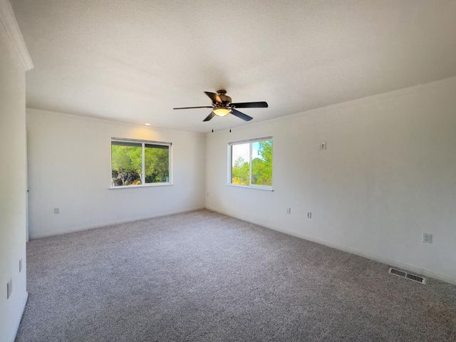 10757 Oak Hill Dr, Rough And Ready, CA 95975