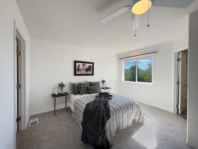 10757 Oak Hill Dr, Rough And Ready, CA 95975