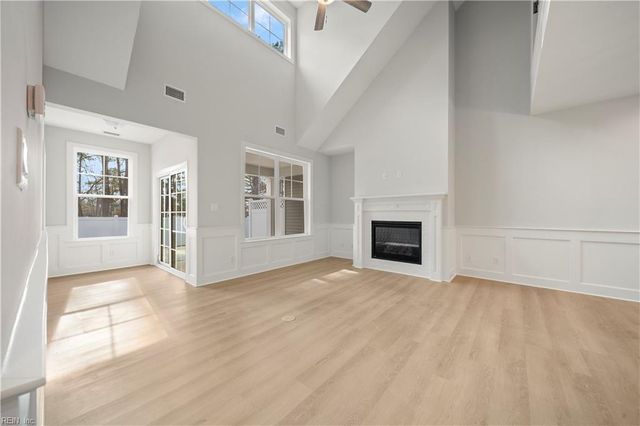 4723 Mahogany RN, Chesapeake, VA 23321