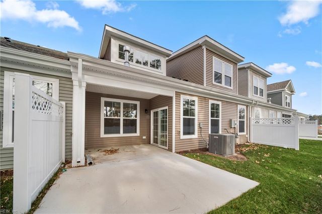 4723 Mahogany RN, Chesapeake, VA 23321