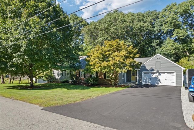 101 Newell Drive, Cumberland, RI 02864