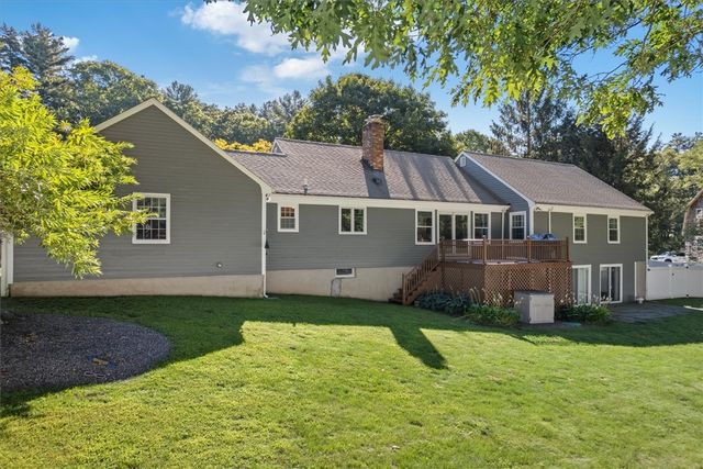 101 Newell Drive, Cumberland, RI 02864