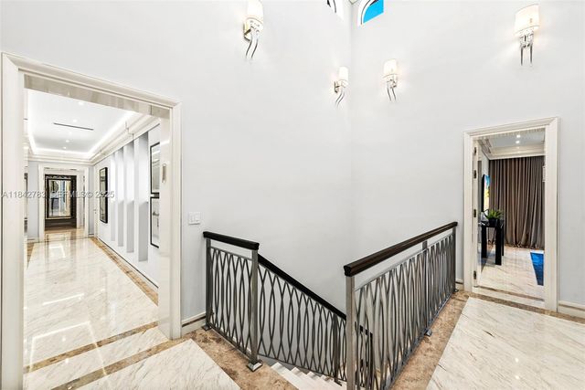 498 N Parkway Parkway, Golden Beach, FL 33160