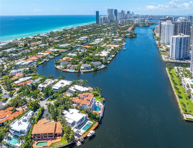 498 N Parkway Parkway, Golden Beach, FL 33160