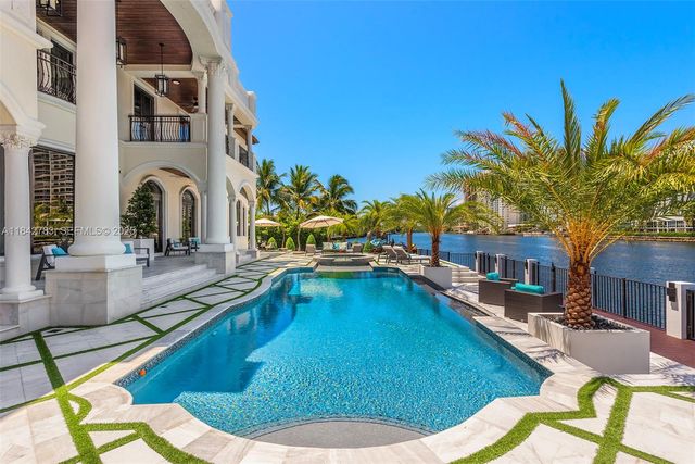 498 N Parkway Parkway, Golden Beach, FL 33160