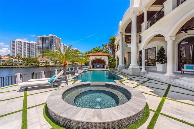 498 N Parkway Parkway, Golden Beach, FL 33160
