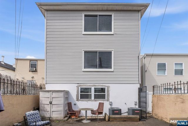 286 Broad Street, Newark, NJ 07104