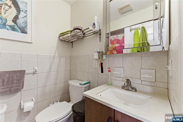 286 Broad Street, Newark, NJ 07104