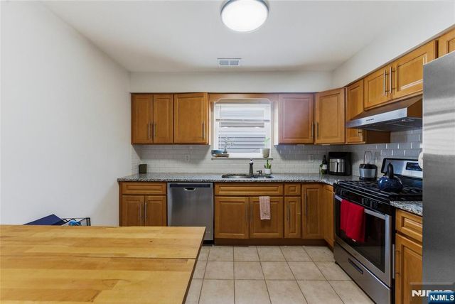 286 Broad Street, Newark, NJ 07104