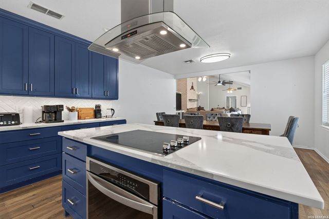30715 ONION CRK, Bulverde, TX 78163