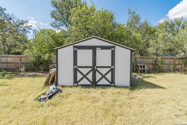 30715 ONION CRK, Bulverde, TX 78163