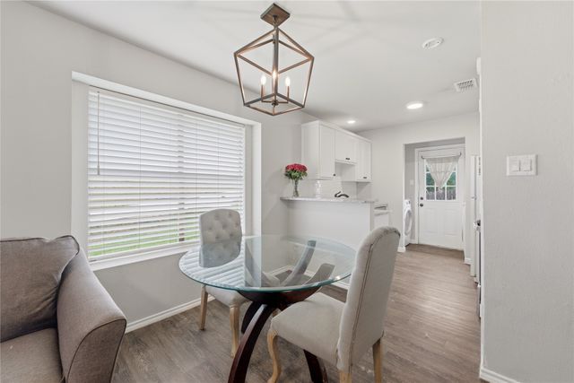 904 Overlook Drive, Midlothian, TX 76065