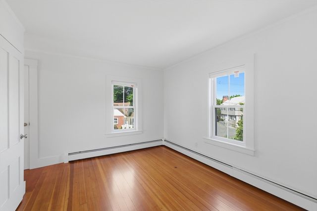55 Lincoln Avenue, Marblehead, MA 01945