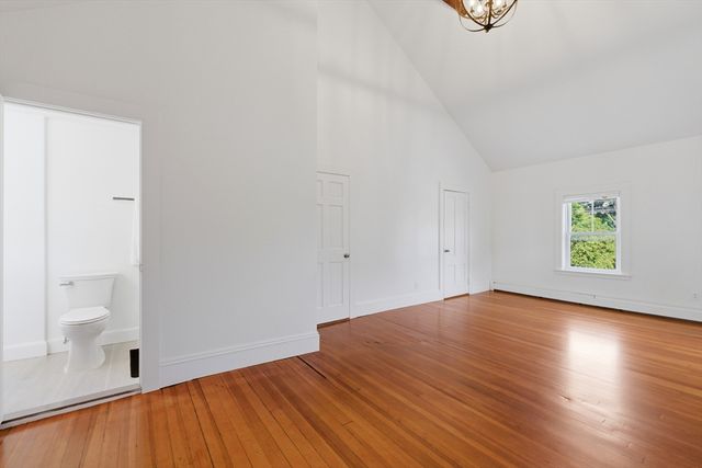 55 Lincoln Avenue, Marblehead, MA 01945
