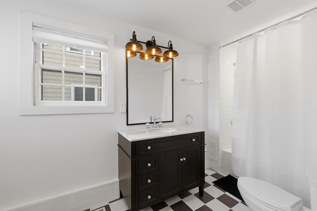 55 Lincoln Avenue, Marblehead, MA 01945