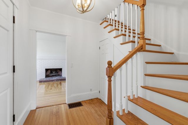 55 Lincoln Avenue, Marblehead, MA 01945