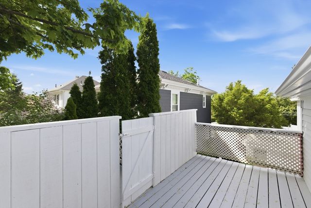 55 Lincoln Avenue, Marblehead, MA 01945