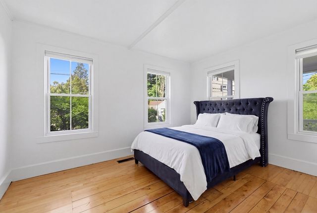 55 Lincoln Avenue, Marblehead, MA 01945