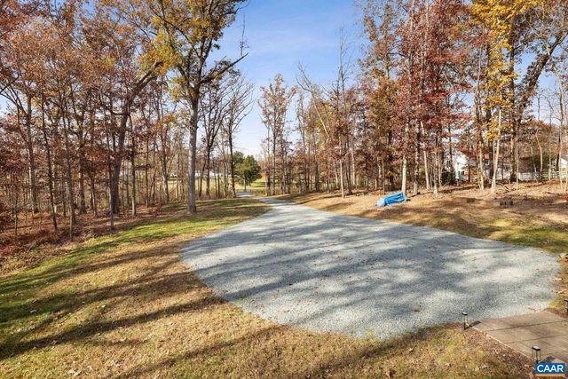 6485 GORDONSVILLE RD, Keswick, VA 22947