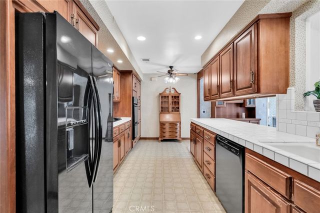 1971 W Santa Cruz Street, San Pedro, CA 90732