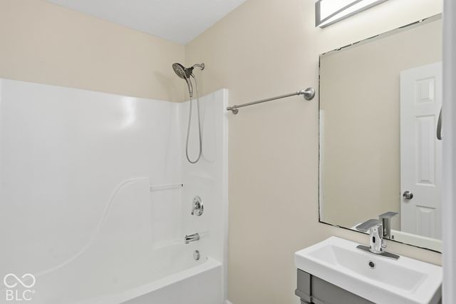 13315 Eastwood Lane, Fishers, IN 46038