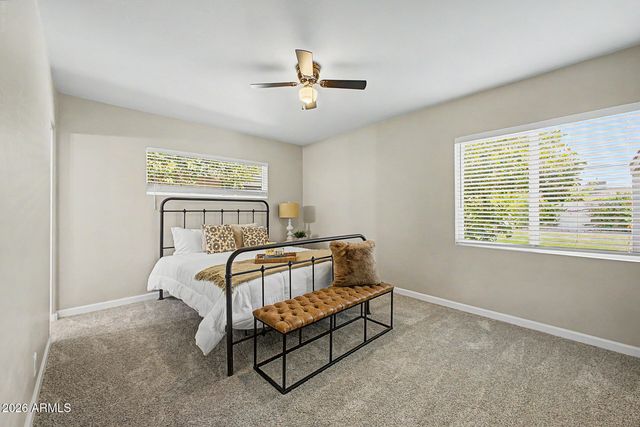 1813 W EARLL Drive, Phoenix, AZ 85015