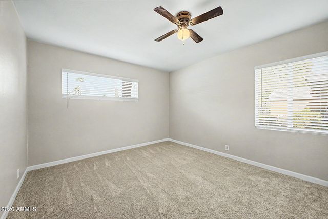 1813 W EARLL Drive, Phoenix, AZ 85015