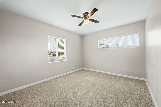 1813 W EARLL Drive, Phoenix, AZ 85015