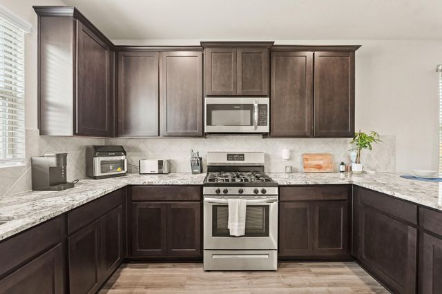 13214 Lanrin Park Lane, Houston, TX 77044