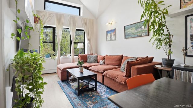 253 Cornelia Street, Brooklyn, NY 11221