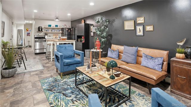 253 Cornelia Street, Brooklyn, NY 11221