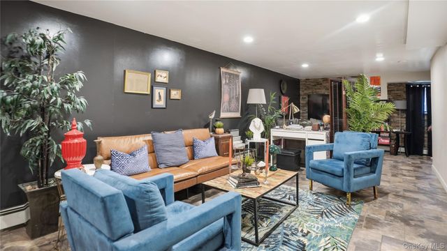 253 Cornelia Street, Brooklyn, NY 11221
