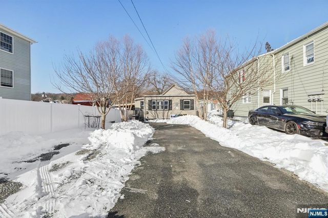 631 Valley Street, Orange, NJ 07050